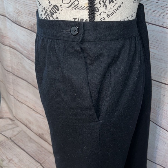 Pendleton Skirt Black Vintage Size 8P Petite Virgin Wool Midi - Picture 3 of 8